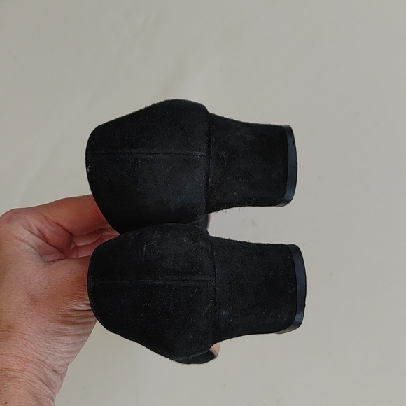 FERRAGAMO black suede slip on kitten heels logo 7 AA - Picture 5 of 15